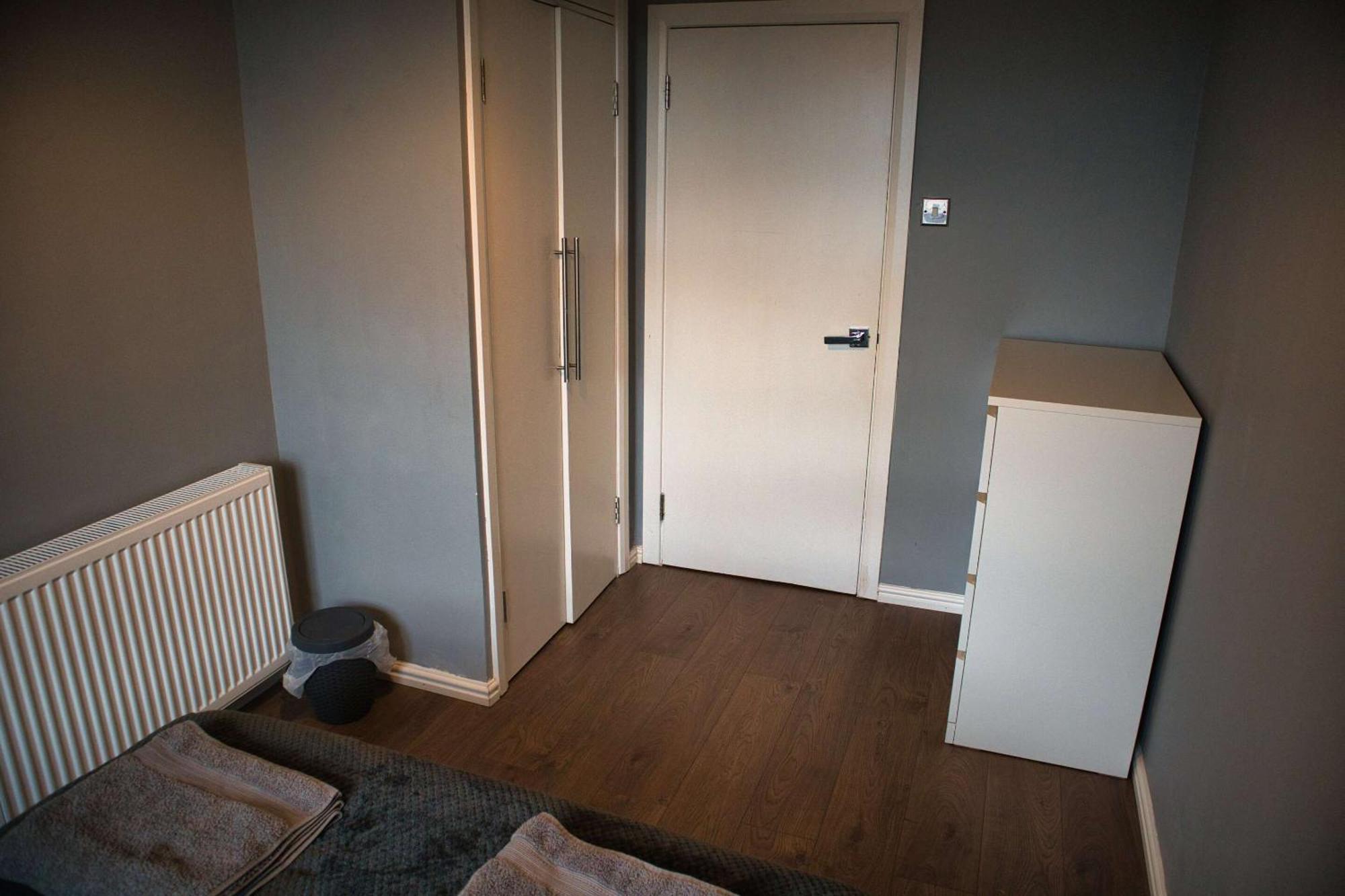 Beautiful 3-bed At Swiss * London